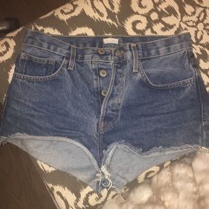one size fits all brandy melville blue jean shorts